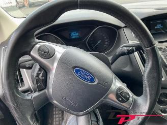 Ford Focus Focus 3 Wagon, Combi, 2010 / 2020 1.0 Ti-VCT EcoBoost 12V 125 picture 17