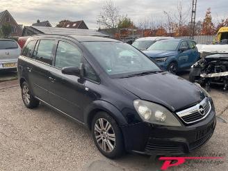 Opel Zafira Zafira (M75), MPV, 2005 / 2015 1.8 16V Ecotec picture 3