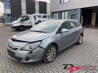 Autoverwertung Opel Astra Astra J Sports Tourer (PD8/PE8/PF8), Combi, 2010 / 2015 1.4 16V ecoFLEX 2011/7