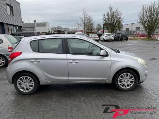 Hyundai I-20 i20, Hatchback, 2008 / 2015 1.4i 16V picture 4