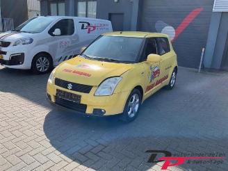 Salvage car Suzuki Swift Swift (ZA/ZC/ZD1/2/3/9), Hatchback, 2005 / 2011 1.5 VVT 16V 2006/1