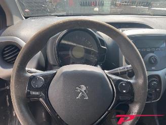 Peugeot 108 108, Hatchback, 2014 1.0 12V picture 10