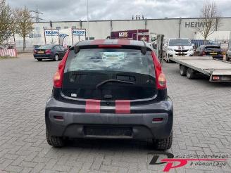 Peugeot 107 107, Hatchback, 2005 / 2014 1.0 12V picture 6