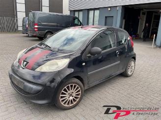 Autoverwertung Peugeot 107 107, Hatchback, 2005 / 2014 1.0 12V 2007/7