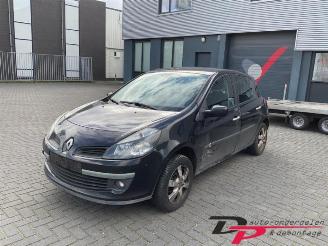 Sloopauto Renault Clio Clio III (BR/CR), Hatchback, 2005 / 2014 1.6 16V 2007/7