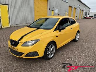 Vrakbiler auto Seat Ibiza Ibiza IV (6J5), Hatchback 5-drs, 2008 / 2017 1.2 12V 2010/9