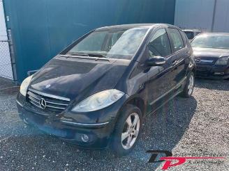 demontáž osobní automobily Mercedes A-klasse A (W169), Hatchback, 2004 / 2012 1.7 A-170 5-Drs. 2004/11