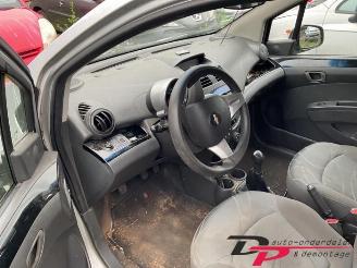Chevrolet Spark Spark (M300), Hatchback, 2010 1.0 16V Bifuel picture 10