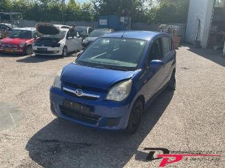 Coche siniestrado Daihatsu Cuore Cuore (L251/271/276), Hatchback, 2003 1.0 12V DVVT 2008/8