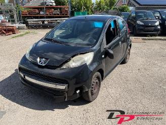 Peugeot 107 107, Hatchback, 2005 / 2014 1.0 12V picture 2