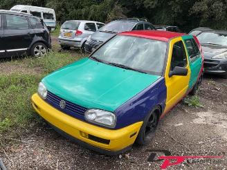 Vrakbiler auto Volkswagen Golf Golf III Cabrio Restyling (1E7), Cabrio, 1998 / 2002 2.0 1998/5