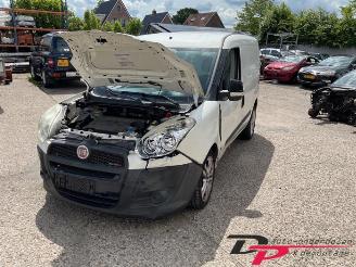 Vrakbiler auto Fiat Doblo Doblo Cargo (263), Van, 2010 1.6 D Multijet 2013/3
