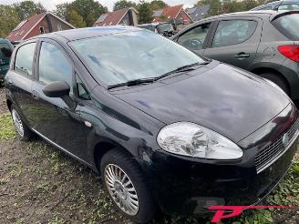 Fiat Grande Punto Grande Punto (199), Hatchback, 2005 1.2 picture 3