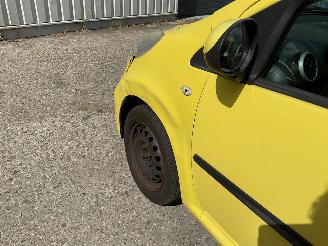 Peugeot 107 5deurs benzine picture 18