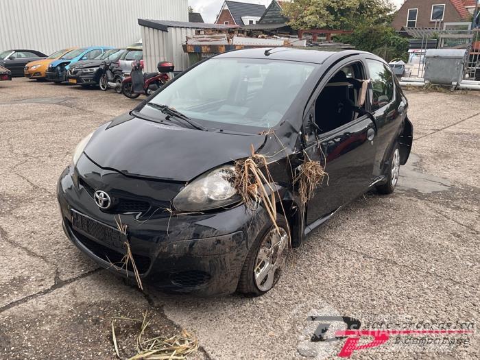 Toyota Aygo Aygo (B10), Hatchback, 2005 / 2014 1.0 12V VVT-i