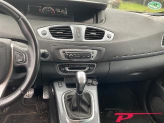 Renault Scenic Scenic III (JZ), MPV, 2009 / 2016 1.5 dCi 110 picture 9