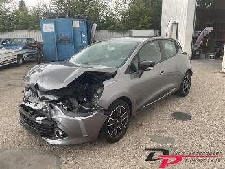 Uttjänta bilar auto Renault Clio Clio IV (5R), Hatchback 5-drs, 2012 / 2021 0.9 Energy TCE 90 12V 2013/1