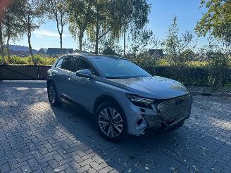 Voiture accidenté Audi Q4 Q4 e-tron 45 e-tron Nardo Grey Camera VOL 2025/1