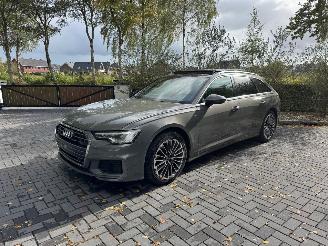 Vaurioauto  passenger cars Audi A6 Audi A6 Avant 50 TFSI e Quattro S-Line Panorama Camera Trekhaak 2022/10