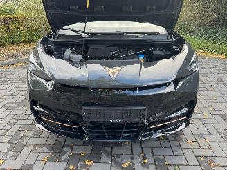 Cupra  Tavascan 210 kW Endurance Camera Ambiance LED picture 34