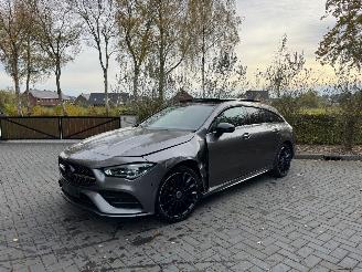 Schadeauto Mercedes Cla-klasse Mercedes-Benz CLA 250e Shooting Brake Panorama Camera Ambiance 2023/1