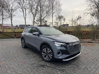 skadebil auto Audi Q4 Q4 e-tron 50 e-tron Quattro S-Line Panorama Leer Camera VOL! 2022/11