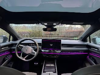 Volkswagen ID.7 Volkswagen ID.7 Tourer Pro 210 kW Panoramadach Trekhaak 360view HUD VOL picture 3