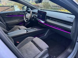 Volkswagen ID.7 Volkswagen ID.7 Tourer Pro 210 kW Panoramadach Trekhaak 360view HUD VOL picture 4