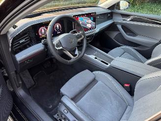 Volkswagen Passat Passat Variant 1.5 eTSI HUD Massage Camera LED 2025 ! picture 17