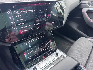 Audi Q8 Audi Q8 e-tron 55 Quattro S-line PANORAMA AHK Camera picture 33