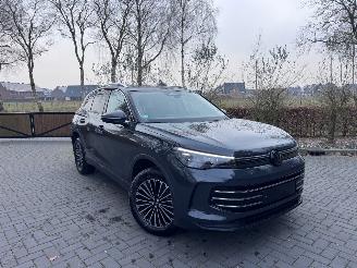 Volkswagen Tiguan Tiguan 1.5 TSI eHybrid 150 kW Elegance Camera Trekhaak picture 25