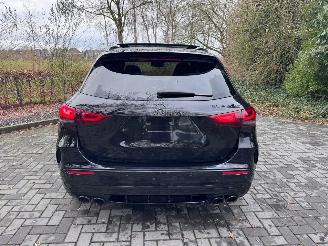 Mercedes GLA Mercedes-Benz GLA 45S AMG Panorama Schaalstoelen Ambiance VOL! picture 31
