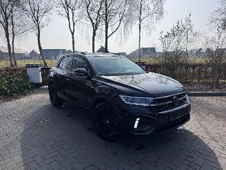 Voiture accidenté Volkswagen T-Roc Volkswagen T-Roc R-Line 1.5 TSI DSG 2025 Camera IQ-Light ! 2025/6
