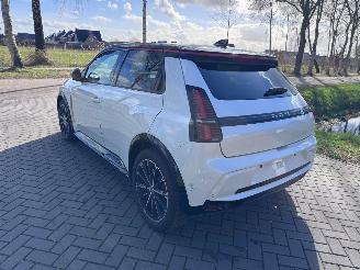 Renault 5 Renault R5 E-Tech Electric 150 Comfort Range Iconic Five picture 21