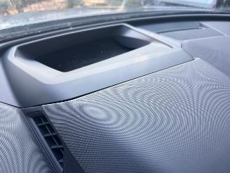 Audi Q4 Audi Q4 e-tron 45 e-tron S-Line Camera HUD Rijdbaar! picture 6