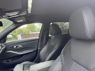 BMW 3-serie BMW 330e Touring M Sport PANORAMA HUD Ambiance 360view picture 17