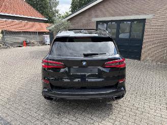 BMW X5  picture 9