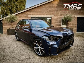 Coche accidentado BMW X5 X5 50e xDrive M Sport PANORAMA LUCHTVERING HUD Ambiance 2023/9