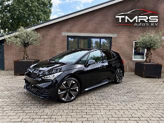 Coche accidentado Cupra Born CUPRA Born 240 kW VZ SCHAAL STOELEN Sennheiser 360view VOLL! 2025/10