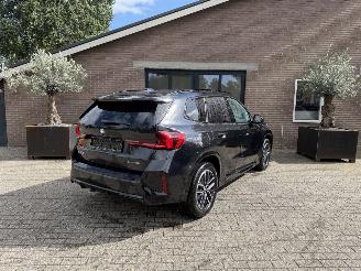 BMW iX1 iX1 20 eDrive M Sport Camera Ambiance Leder VOL picture 2