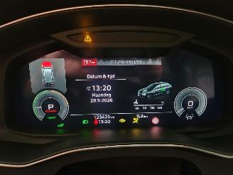 Audi A6 AUDI A6 Avant 55 TFSI e Quattro S line Competition PANORAMA HUD ! picture 7