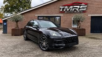 Schadeauto Porsche Cayenne Cayenne E-Hybrid PANORAMA Sport Chrono Leder VOL 2024/9
