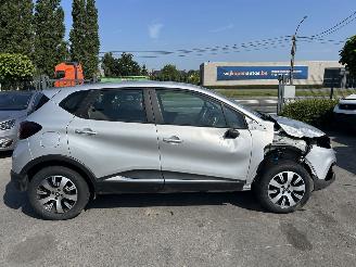 Renault Captur  picture 18