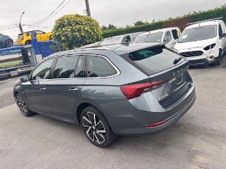 Voiture accidenté Skoda Octavia  2020/10