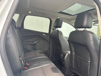 Ford Kuga  picture 4