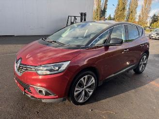 skadebil auto Renault Scenic AUTOMAAT 2018/8