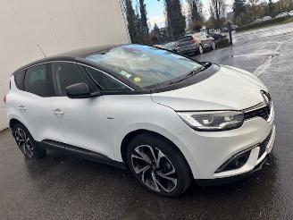 Auto incidentate Renault Scenic BOSE AUTOMAAT 2018/2