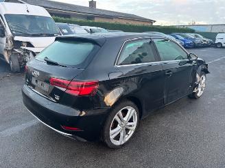 damaged passenger cars Audi A3 SLINE AUTOMAAT 2017/5