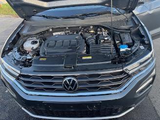 Volkswagen T-Roc  picture 11