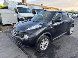 Damaged car Nissan Juke  2013/4